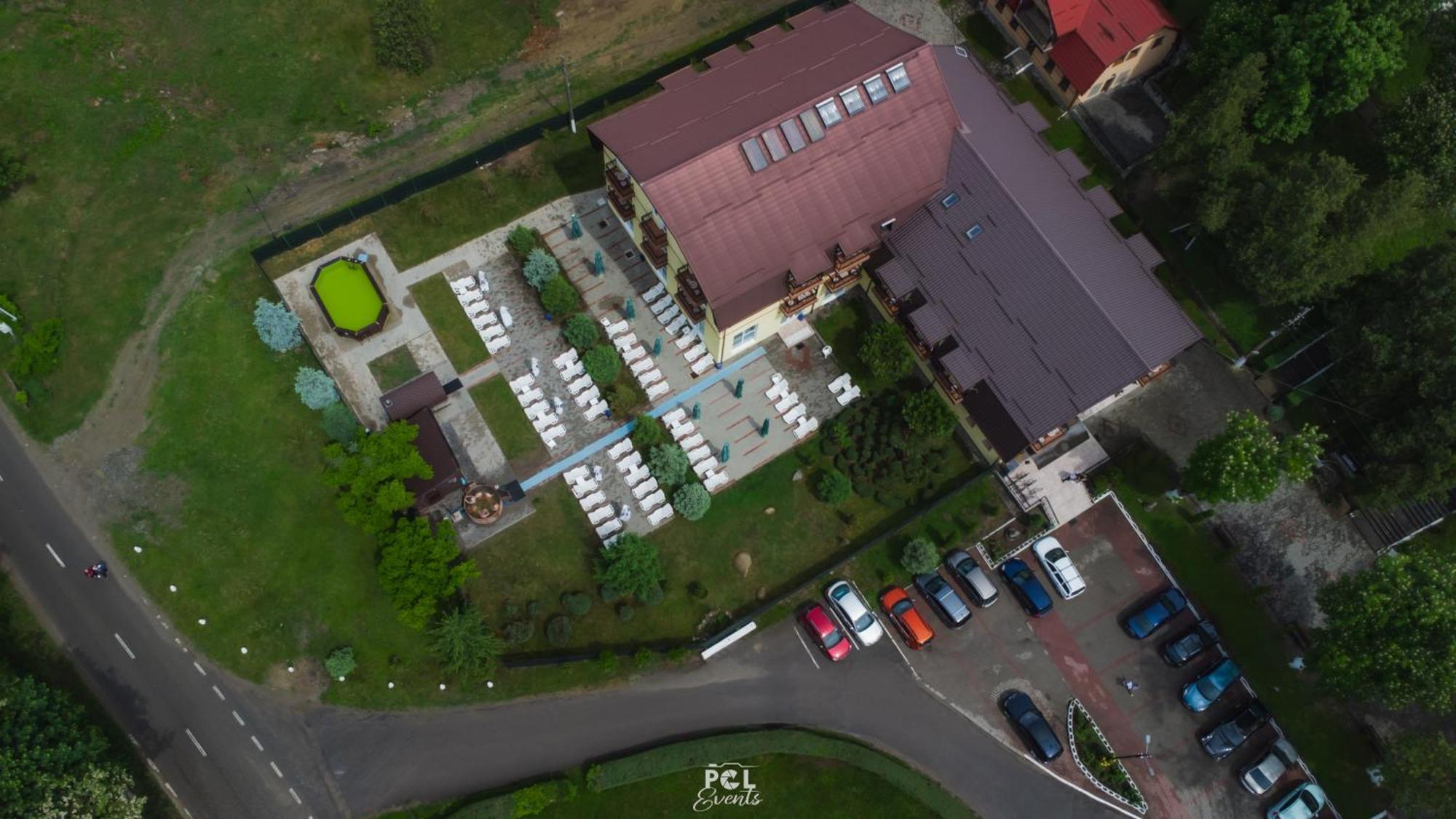 Hotel Dobsi Bazna Exterior photo