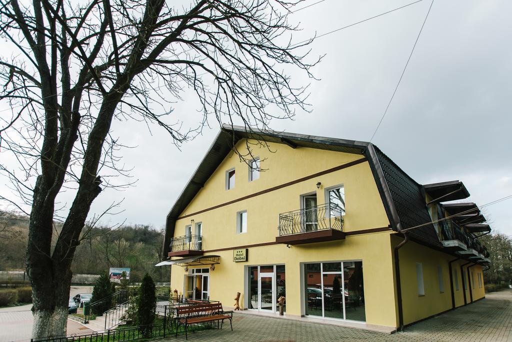 Hotel Dobsi Bazna Exterior photo